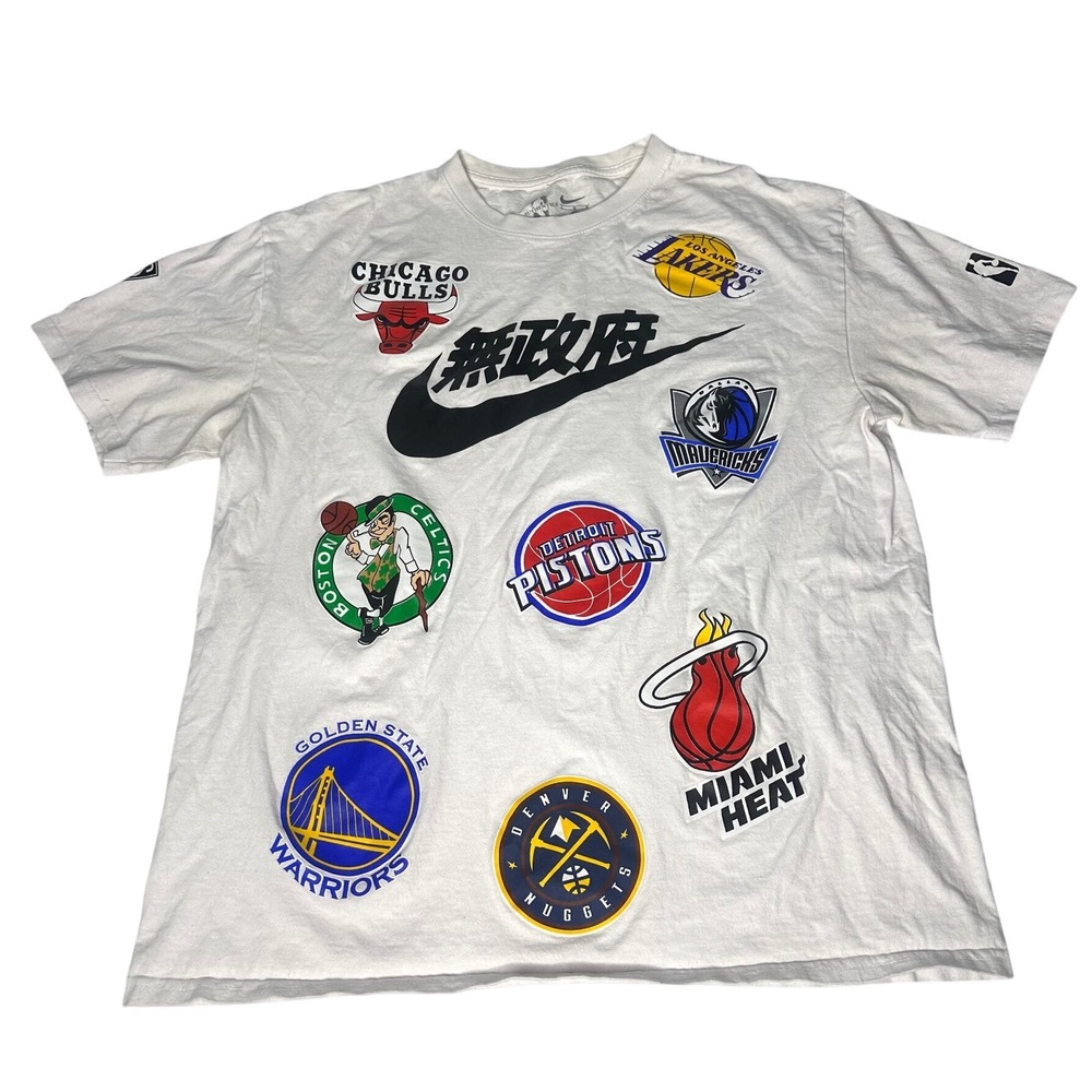 Authentic Nike NBA Team Logos Men's White T-Shirt Size Large